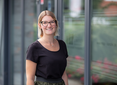 Laureen Meyer, Steuerassistentin (Bachelor of Laws), Sulingen